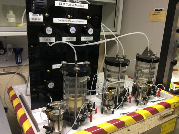 SRS Laboratory, Contractor Collaborate on Innovative Leaching Test